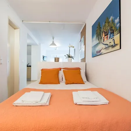 Cozy Loft Silencioso A Graca Apartment Lisbon