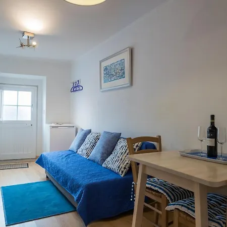 Cozy Loft Silencioso A Graca Апартаменты *
